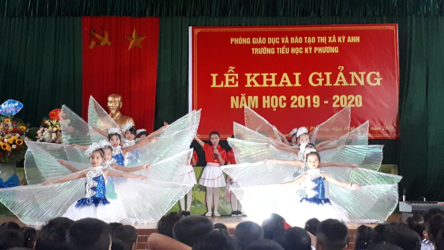 Trương Tiểu học Kỳ Phương tổ chức thành công lễ khai giảng năm học mới